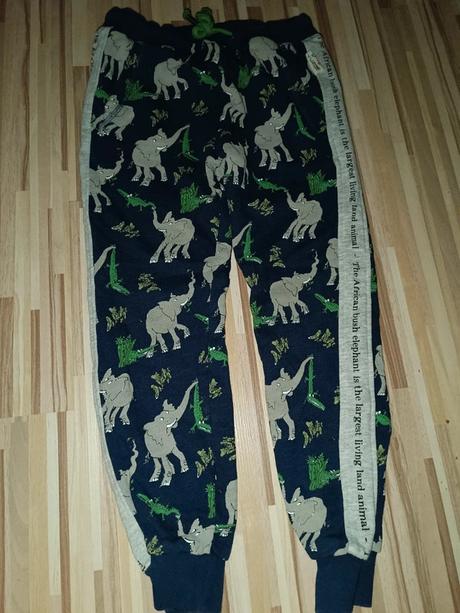 Tepláky se slony 122, marks & spencer,122