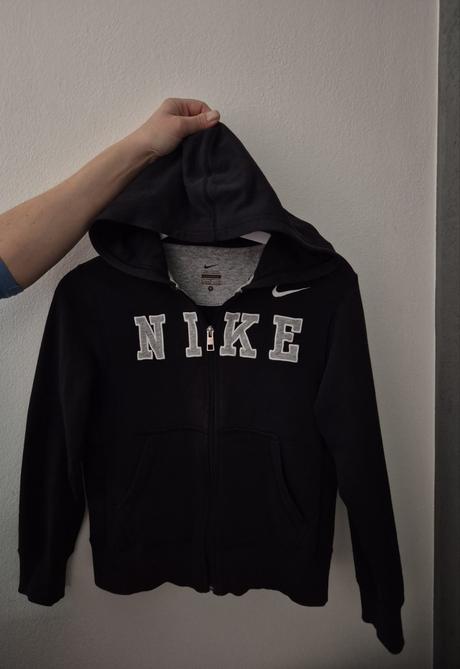 Mikina- nike,vel 128-134, nike,134