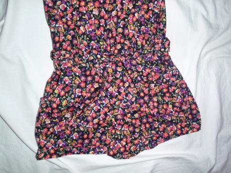 Nádherný květovaný žabičkový overal, george,110