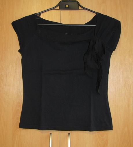 Černý top s mašlí, 38