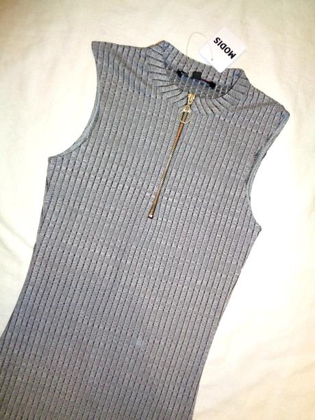 Luxusní šedostříbrné pruhované šaty - pružné, 152 / 158 / 164 / 170 / s