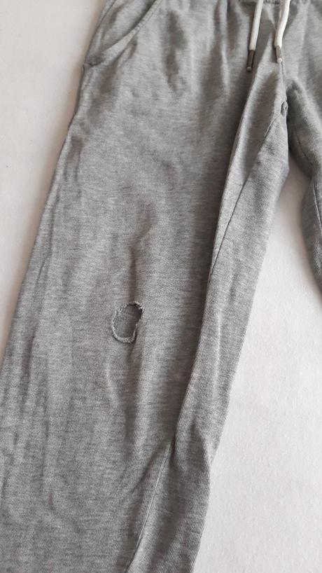 Světle šedé tepláky 134-140, pepperts,140