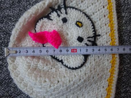 Zateplená vesta hello kitty i s čepičkou, vel. 86, h&m,86