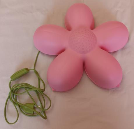 Nástěnná lampa růžová kytička ikea, 