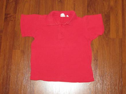 Červené polo tričko, 104