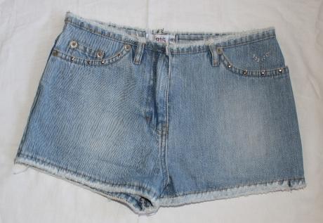 Ho32. jednoduché riflové kraťasy 10-11 let, new look,146