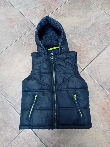 Zateplená vesta, vel. 4-5let (110/116), 116