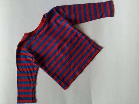 Tričko s letadlem, 74