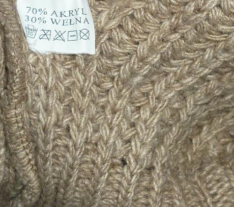 Prodám kapučínově hnědý dámský svetr - rolák by me, s