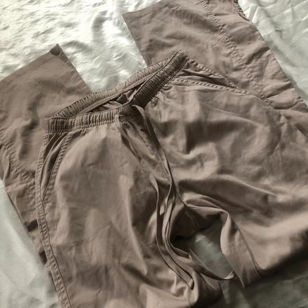 Xxs béžové tenké kalhoty, 32