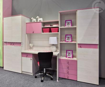 Dětská stěna do pokojíčku s koníky,