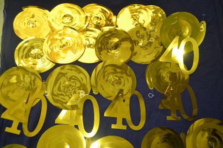 20 ks ozdob na narozeniny, věk 40 nebo 4 r., 