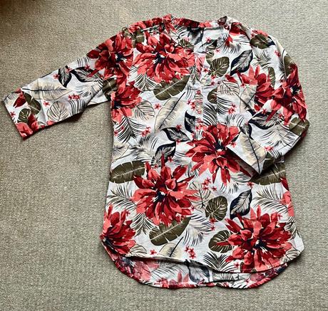 Halenka s podílem lnu, esmara,s