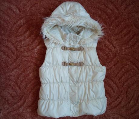 Bílá smetanová krémová vesta vestička, next,140