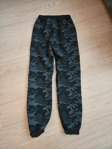 Zateplené softshellové kalhoty, vel. 146/152, 146