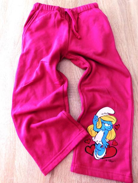 Dívčí tepláky, 116