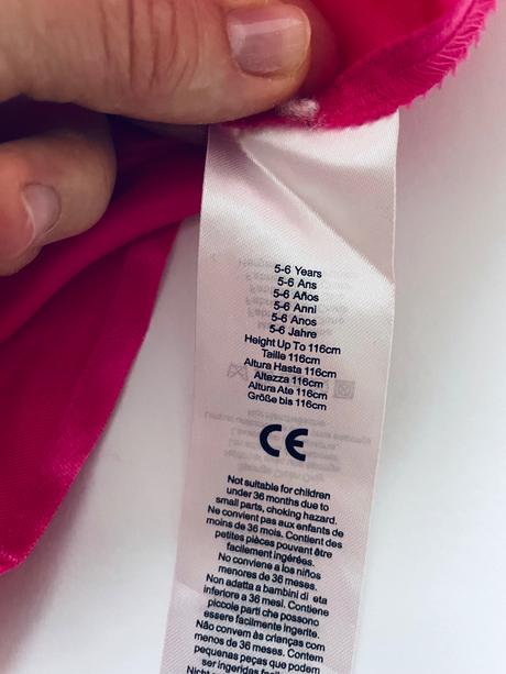 An8/ šaty roztleskávačky - v.5/6 let,