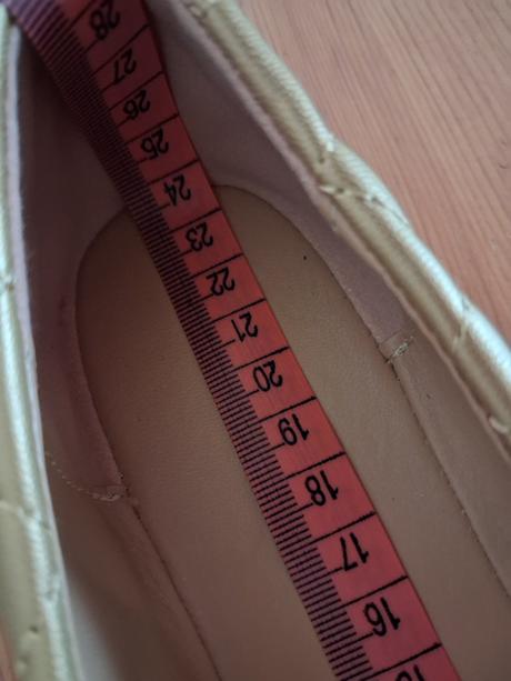 17 - béžové baleríny vel. 38 - n.o.v.é, 37 / 38