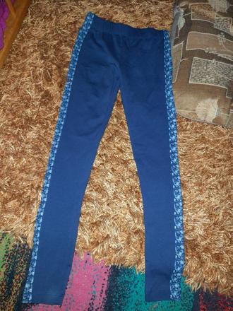 Modré kalhoty 134 super stav, 134