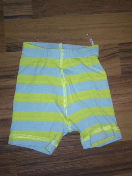 Pruhované kratase, h&m,56