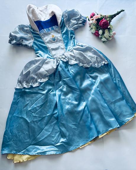 An22/ kostým oboustranný popelka/sněhurka - v.7/8, 