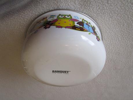 Dětský kastrůlek s krásným dekorem soviček, 