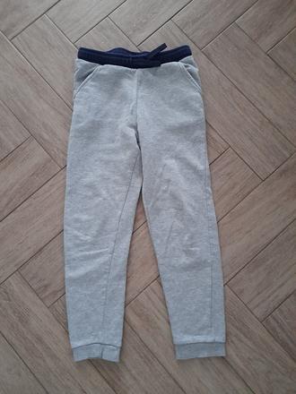 Dětské tepláky vel. 134/140, zn. kids, kids,140