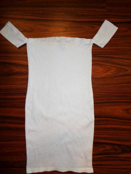 Super bílé minišaty - spadlé rukávy, 170