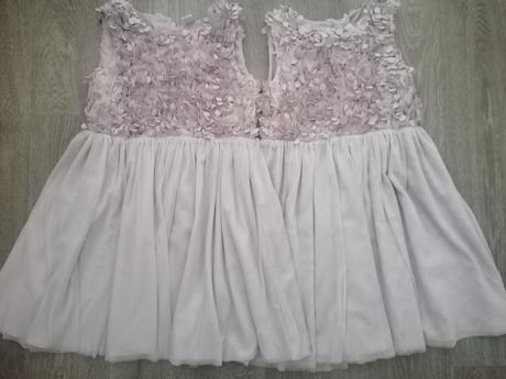 Slavnostní šaty, 134