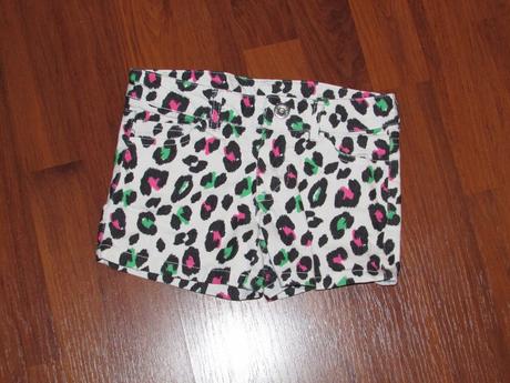 Šortky žíhané, 116