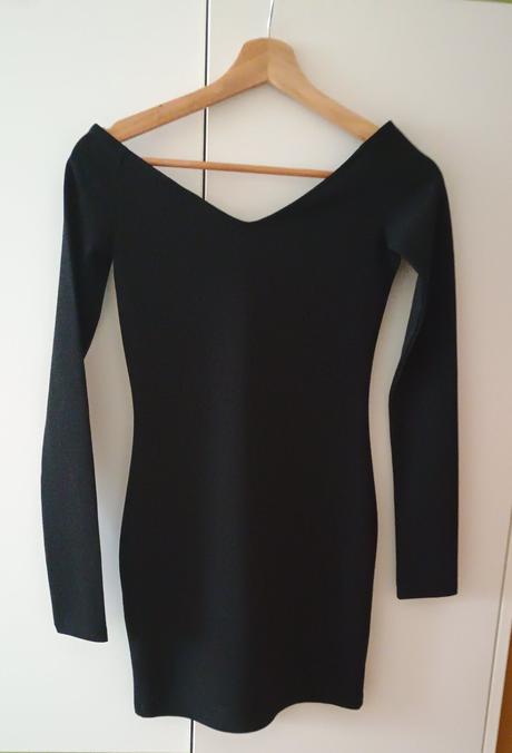 Krásné černé elastické přiléhavé šaty h&m, h&m,xs