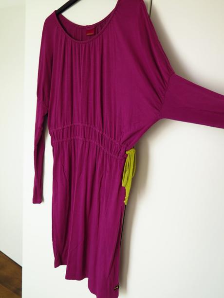 Dámské úpletové šaty skunk funk, m