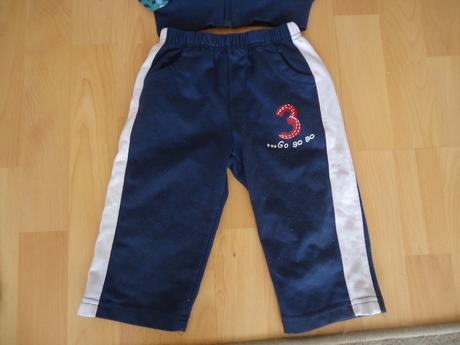 2 teplákové soupravy, 86