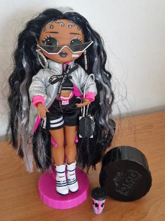 Panenka l.o.l. velká ségra 1,