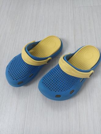 Chlapecké pantofle vel. 33, 33