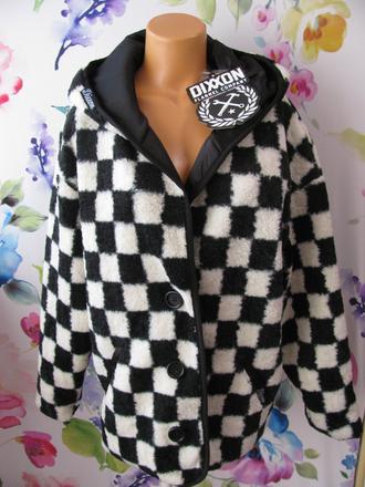 Dámská bunda s kapucí s umělé kožešiny, m