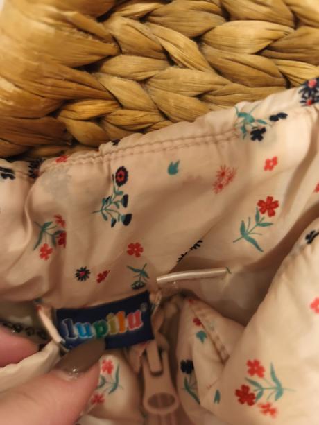 Kytičková vesta, lupilu,116