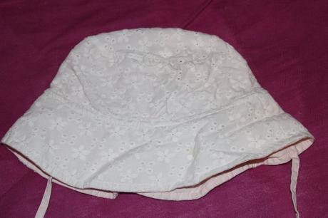Dívčí klobouk květy, obvod 44 - 46 cm, 86