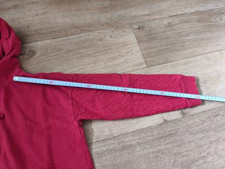 Červená mikina, sinsay,134