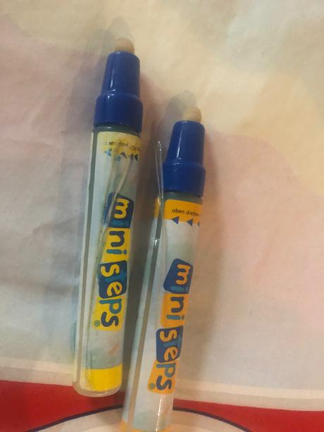 Aqua doodle podlozka a 2 tuzky na vodu,