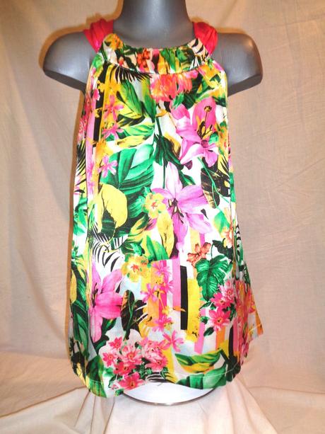 Krásné lesklé saténové květované šaty, palomino,110