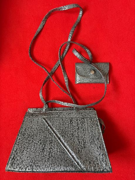 Retro-vintage stribrna kabelka s malou peněženkou, 