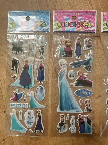 Samolepky frozen,