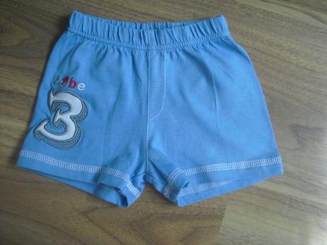 Kraťasy-šortky, nenošené, 68
