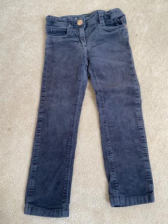 Manšestráky, esprit,104