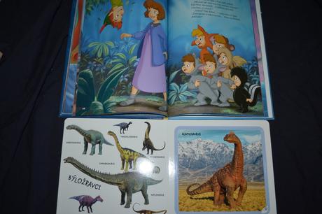 2x knihy disney peter pan a dinosauři, 
