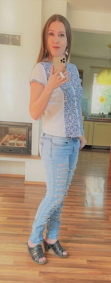 Bílá halenka s modrými kvítky, vel 42/xl, conex, 42