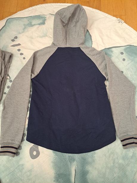 Tepláková souprava frozen - elsa a anna, disney,134