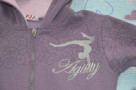 140 teplá mikina mikinka s gymnastkou, 140