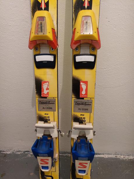 Dětské lyže rossignol 110 cm a lyžáky alpina 33, rossignol,110-119 cm